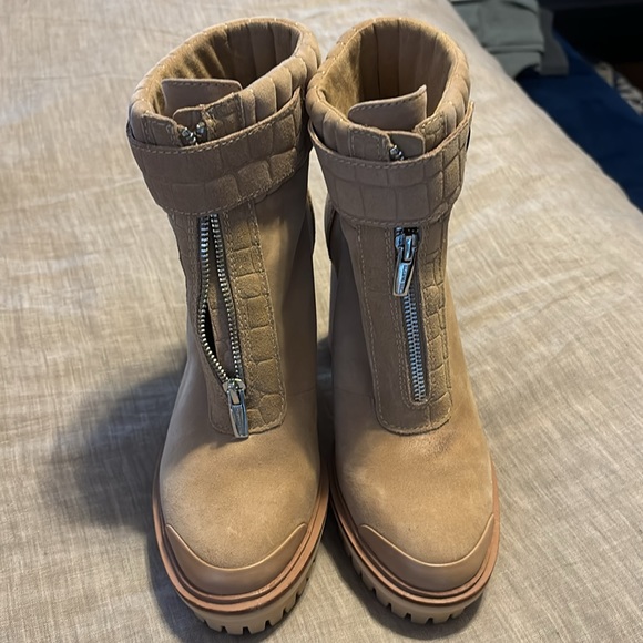 Vince Camuto boots- worn once!!! - Picture 2 of 5